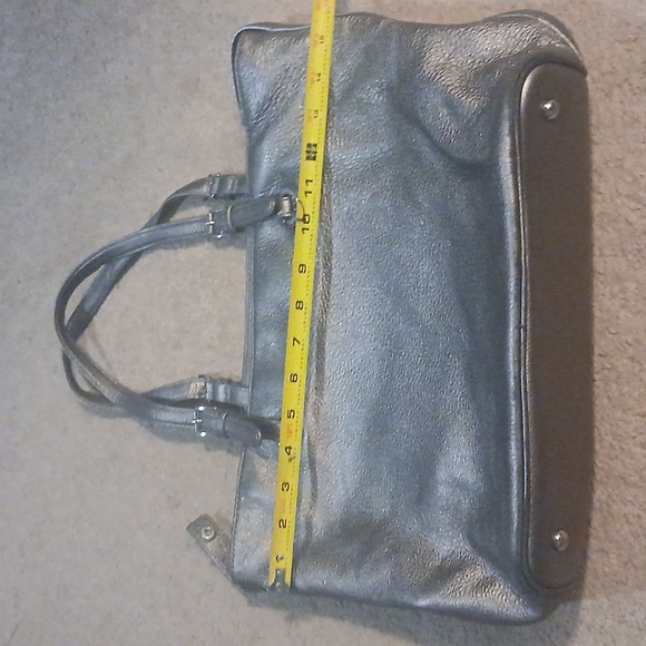 Michael Kors Purse Tote - Picture 6 of 7